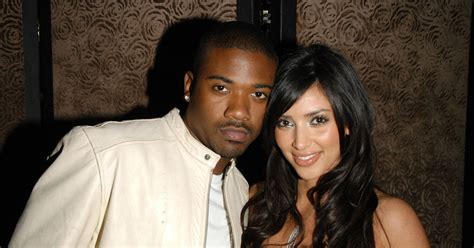 leak kim kardashian|Kim Kardashian, Ray J Sex Tape Drama: Everything。